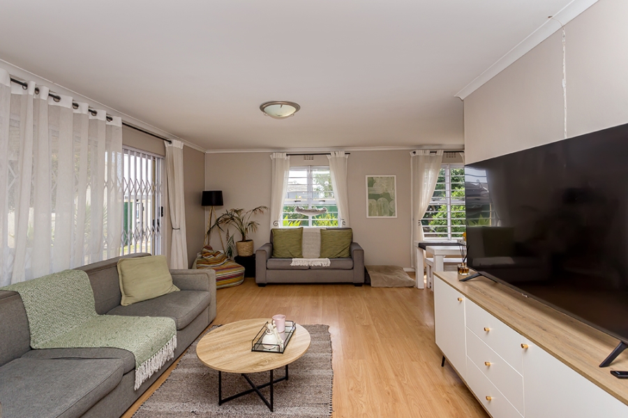 To Let 3 Bedroom Property for Rent in Sunningdale Western Cape